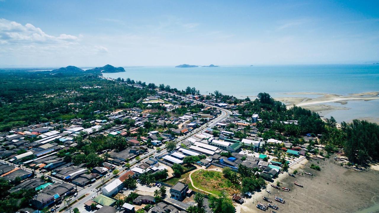 Bara Bara' Budget Satun 'Sha Plus' Extérieur photo